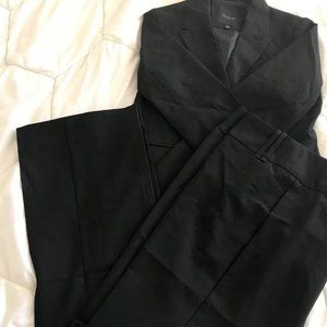 Limited Suit (Size 2 Top, Size 6 Pants, Size 4 Skirt)